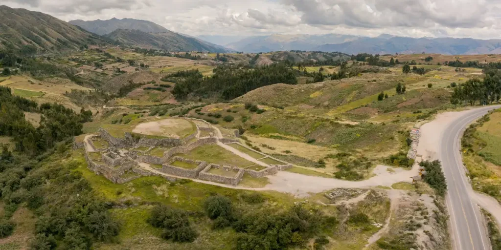 Artifacts and ruins from the Inca and Aztec civilizations